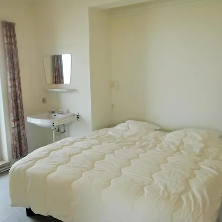 Attic Apartment In Nieuwpoort By The Beach, Cleaning Included * Nieuwpoort