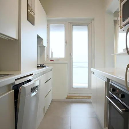 Διαμέρισμα Attic Apartment In Nieuwpoort By The Beach, Cleaning Included *