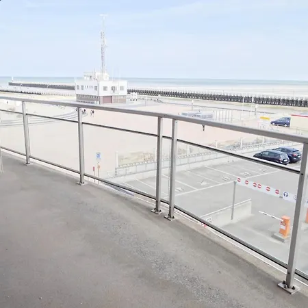 Attic Apartment In Nieuwpoort By The Beach, Cleaning Included Διαμέρισμα Nieuwpoort