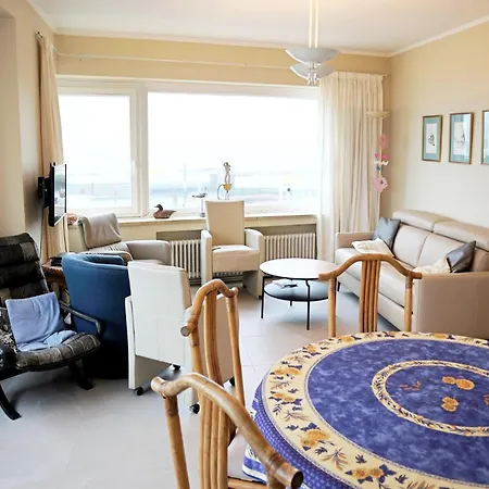 Attic Apartment In Nieuwpoort By The Beach, Cleaning Included *