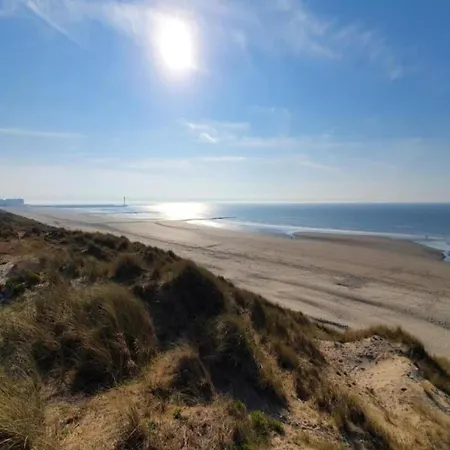 Attic Apartment In Nieuwpoort By The Beach, Cleaning Included Διαμέρισμα